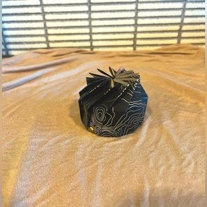 Viori hidden waterfalls solid shampoo bar